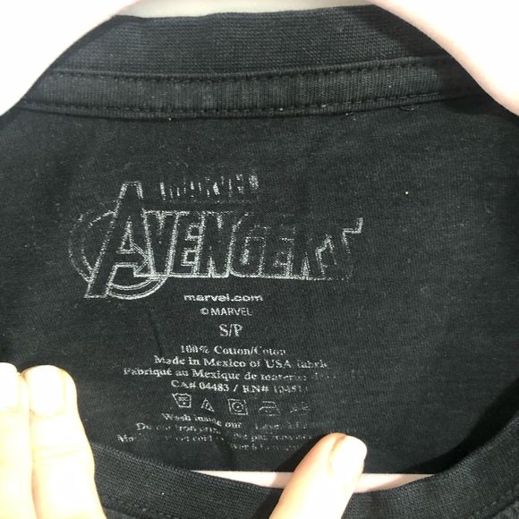 2/25 or 3/30 Avengers Graphic Tee - Picture 5 of 6